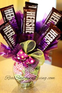 DIY Valentine's edible arrangement with Hershey candy bars