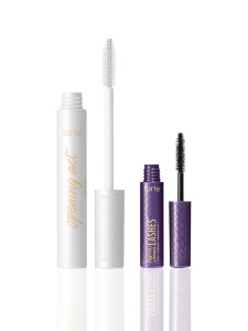 Apply primer before mascara, wedging 360° magniLASH brush at the base of lashes and combing upward to the tip. For the perfect grand finale, finish with two coats of included deluxe lights, camera, lashes™ 4-in-1 mascara.